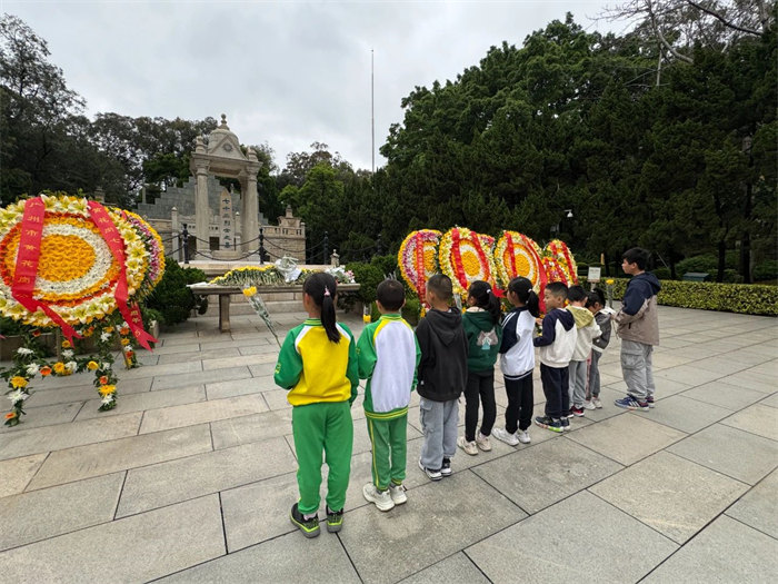 緬懷英烈志，傳承民族魂—黃花崗七十二烈士陵園祭奠活動(dòng)  -2